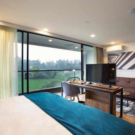 Hotel Lagoon Rionegro Bagian luar foto