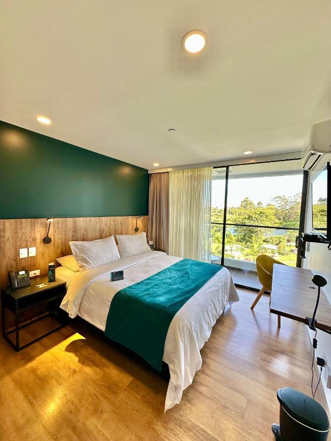 Hotel Lagoon Rionegro Bagian luar foto