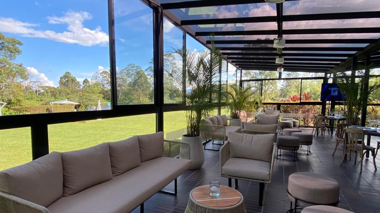 Hotel Lagoon Rionegro Bagian luar foto
