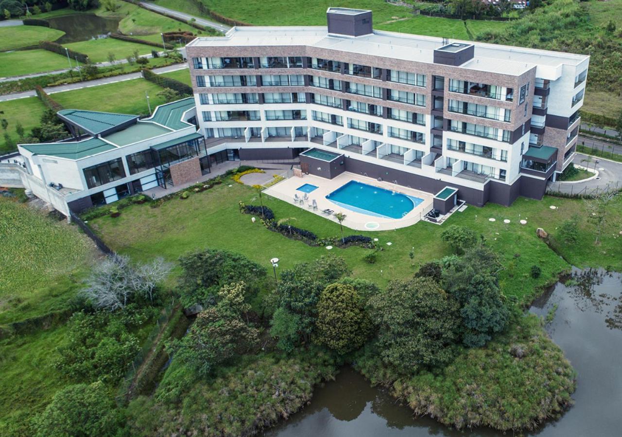 Hotel Lagoon Rionegro Bagian luar foto